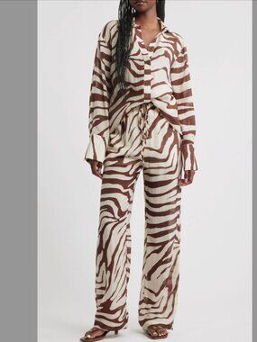 Mango Koni Anima (zebra)l Print top and bottom size small NWT